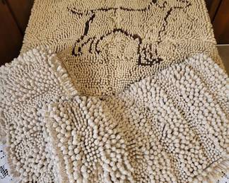 Throw Rugs