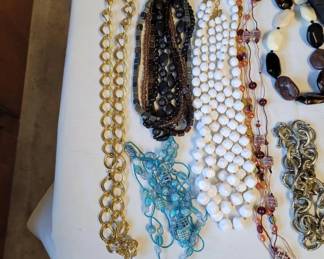 Necklaces Lot 2