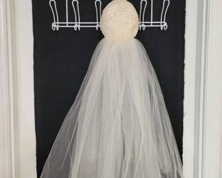 Vintage Wedding Veil and Collar
