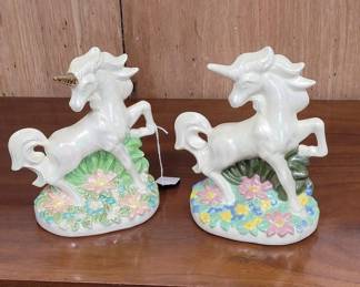 Unicorn Statues