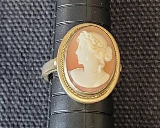 Cameo Ring