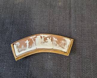 Cameo Pin