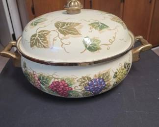 Tabletops Enamel Cookware