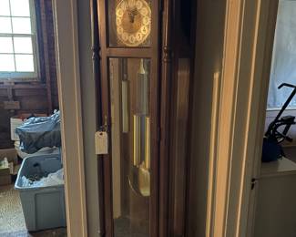 Grand father clock $100