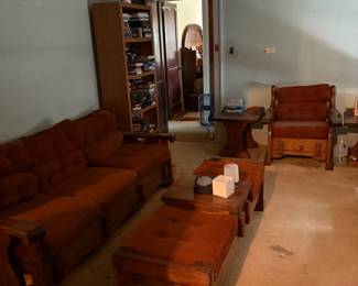 7 piece living room set $100
