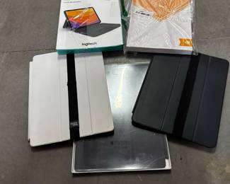 iPad/tablet covers