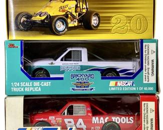 3pc Tony Stewart & NASCAR 1:24 Die-Cast Cars