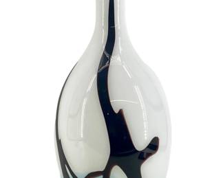 Fifth Avenue Crystal LTD Vase
