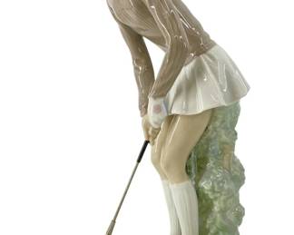 Lladro Porcelain ‘Woman Golf Player’ Sculpture