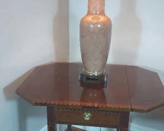 Baker Furniture Mahogany Side Table And Lamp
