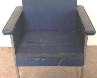 1111 - Chair - 32" x 21" x 26"