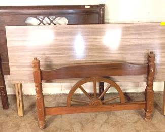 993 - 3 Headboards