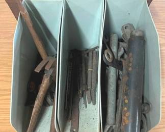 1068 - Lot of Assorted Items