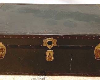 425 - Flat Top Trunk - 16" x 36" x 20"