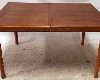 383 - Dining Table - 29" x 24" x 38"