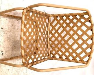 187 - Chair - 30" x 22" x 20"