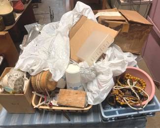 1089 - Lot of Assorted Items