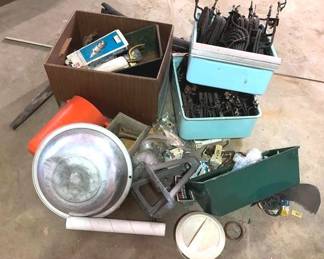 1005 - Lot of Assorted Items