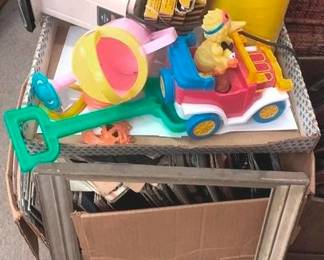 1152 - Lot of Assorted Items