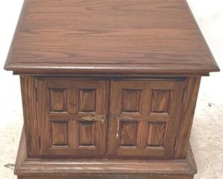 374 - Wood Stand - 21" x 22" x 21"