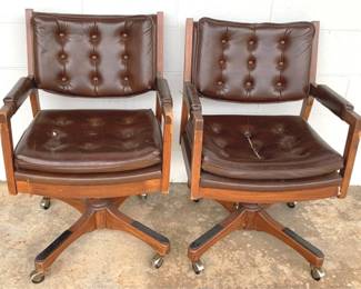 541 - 2 Office Chairs - 36" x 23" x 32"