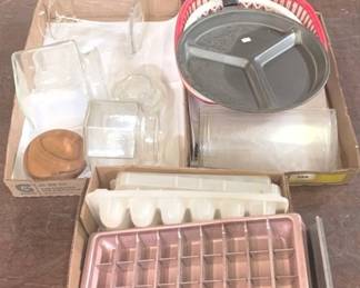907 - 3 Trays of Assorted Items