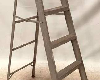 307 - Aluminum Ladder - Werner Model 366 - 70" x 21"