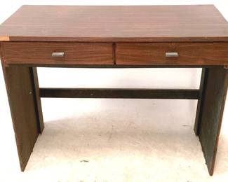 314 - Desk - 24" x 42" x 20"