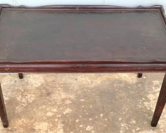616 - Table - 16" x 30" x 18"