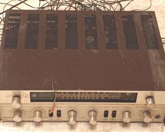 149 - Monarch Stereo Amplifier - STA 400X You are buying a used as-is electric/electronic item. We do not guarantee all components are present, and if it is not expressly stated, it is untested.
