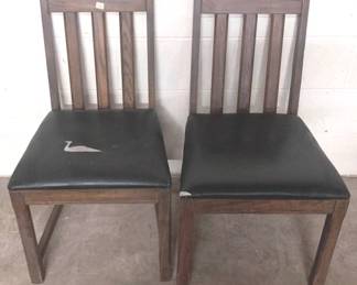 1098 - 2 Chairs - 32" x 18" x 20"