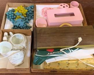 847 - 4 Trays of Assorted Items
