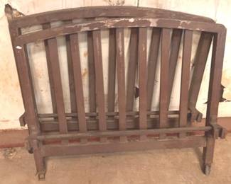 516 - Metal Headboard & Footboard - 36" x 32"
