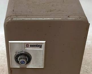 417 - Sentry Safe- 14" x 14" x 19"