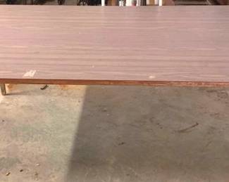 1026 - Table - 29" x 98" x 96"