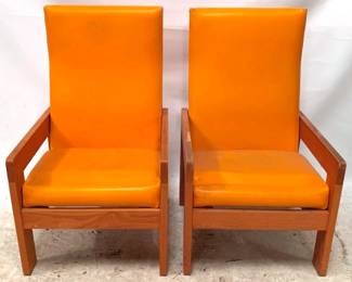 186 - 2 Chairs - 44" x 28" x 26"