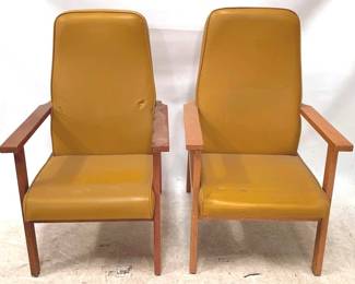 196 - 2 Chairs - 43" x 26" x 28"