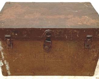 433 - Flat Top Trunk - 30" x 42" x 36"