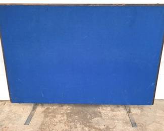 763 - Divider Screen - 54" x 72"