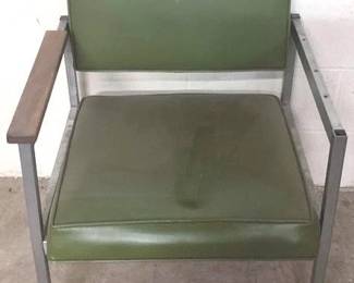 1106 - Chair - AS-IS - Missing Arm - 35" x 26" x 26"