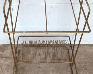 924 - Metal Rack Stand - 22" x 17" x 15"