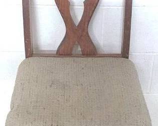 1094 - Chair - 38" x 17" x 17"