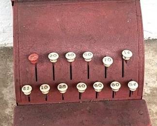 552 - Tom Thumb Toy Cash Register - 8" x 7" x 7.5"