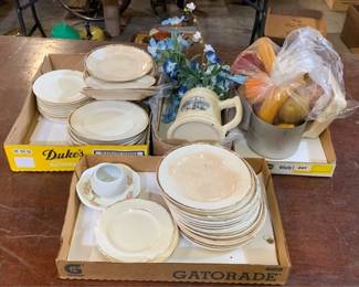 896 - Lot of Assored Items