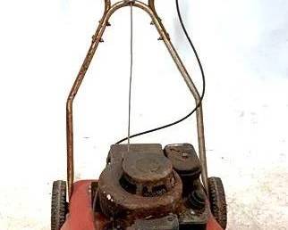 175 - Sycamore Lawn Mower - AS-IS You are buying a used as-is electric/electronic item. We do not guarantee all components are present and if it is not expressly stated, it is untested.