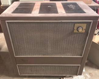1084 - Vintage Heater - 31" x 33 " x 18"