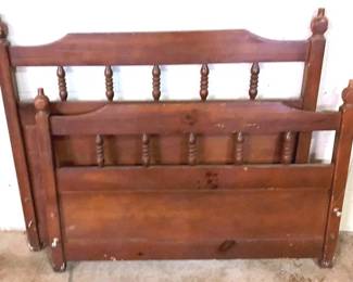 981 - Headboard & Footboard - 37" x 40"
