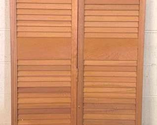 1010 - Wood Screen - AS-IS - Damaged - 80" x 30"
