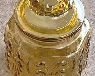 923 - LE Smith Atterbury Scroll Amber Jar 6" Tall