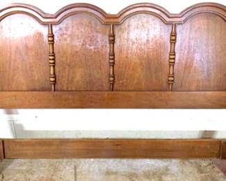 986 - Headboard - 40" x 60"